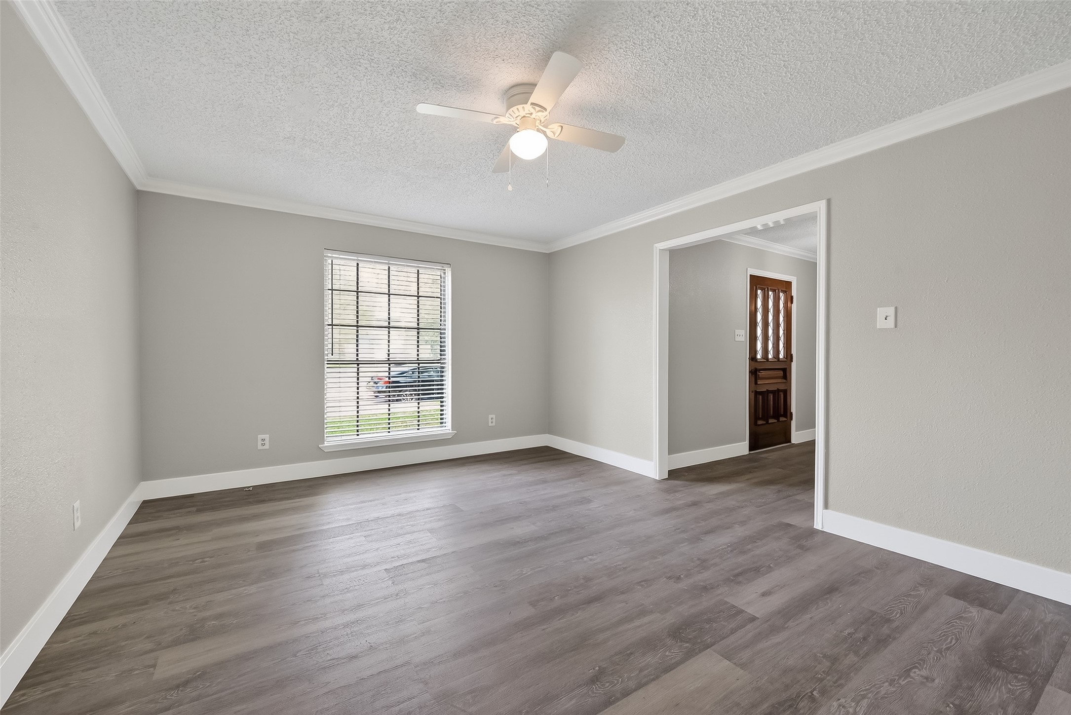 4002 Cedar Ridge Court Houston, TX 77082 - Photo 7 of 43