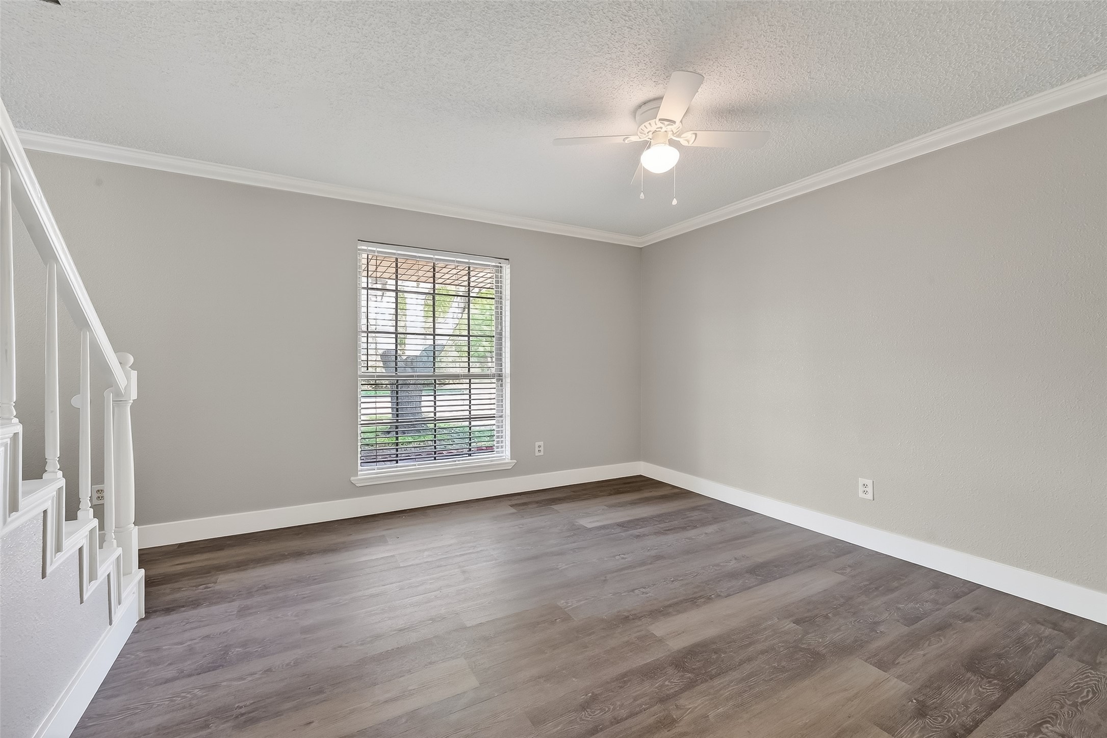 4002 Cedar Ridge Court Houston, TX 77082 - Photo 10 of 43