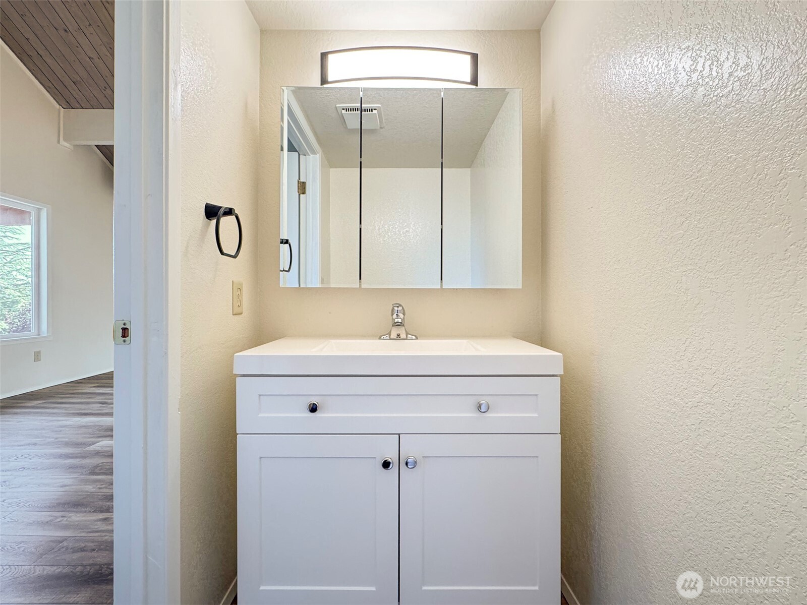 1212 Craig Avenue, Unit 3 Port Angeles, WA 98362 - Photo 19 of 38