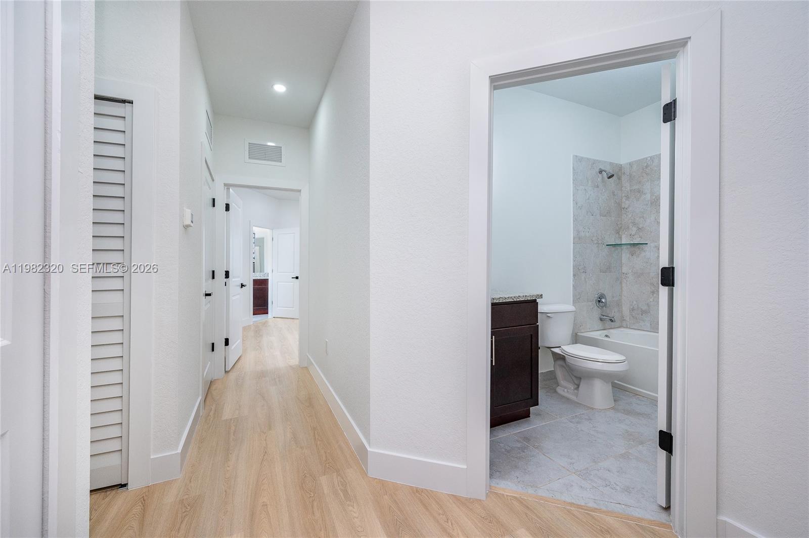 13353 Southwest 250th Terrace Homestead, FL 33032 - Photo 12 of 24