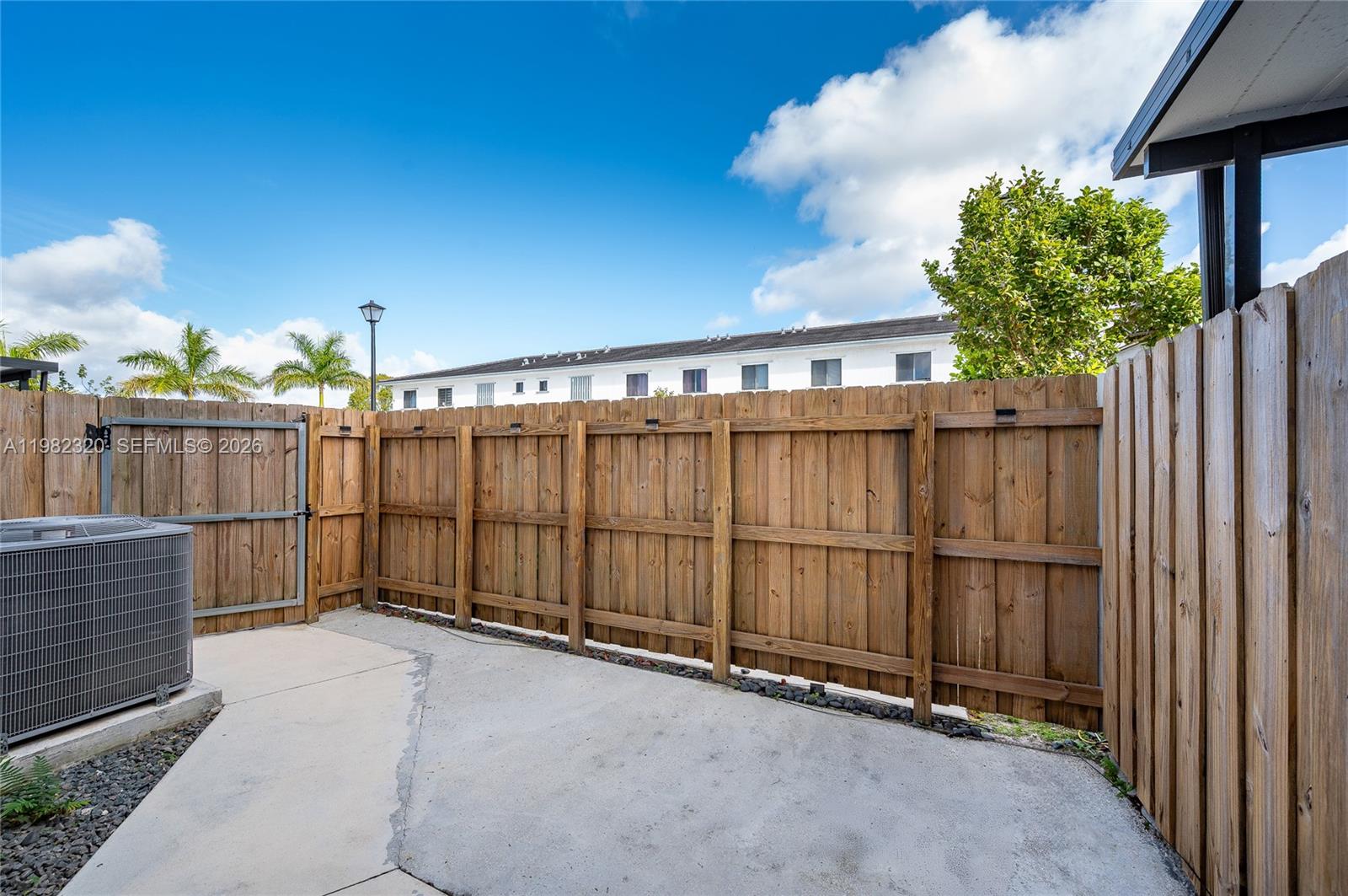 13353 Southwest 250th Terrace Homestead, FL 33032 - Photo 21 of 24