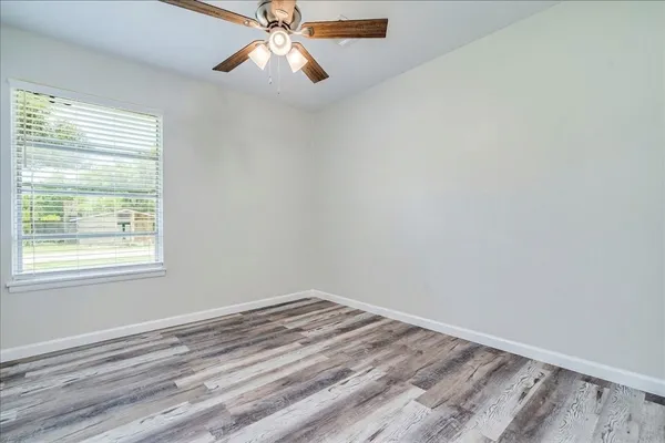$2,095 | 1800 Forestglade Drive, Austin, TX 78745