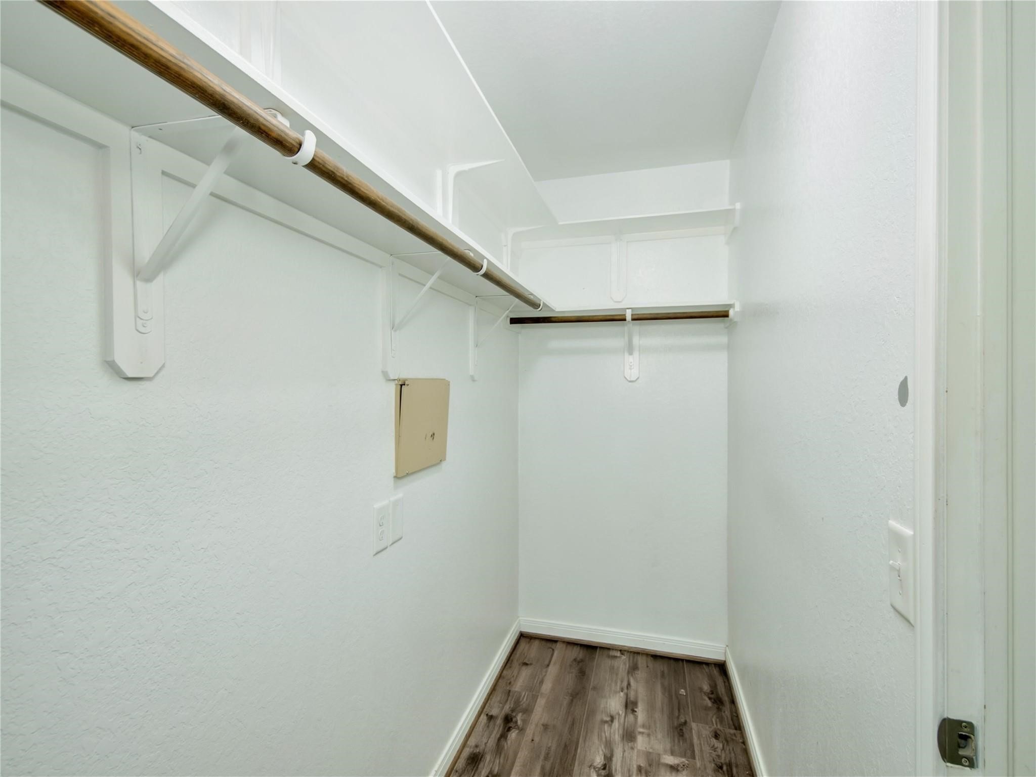 9906 Orchid Spring Lane Houston, TX 77044 - Photo 23 of 27 a view of small space