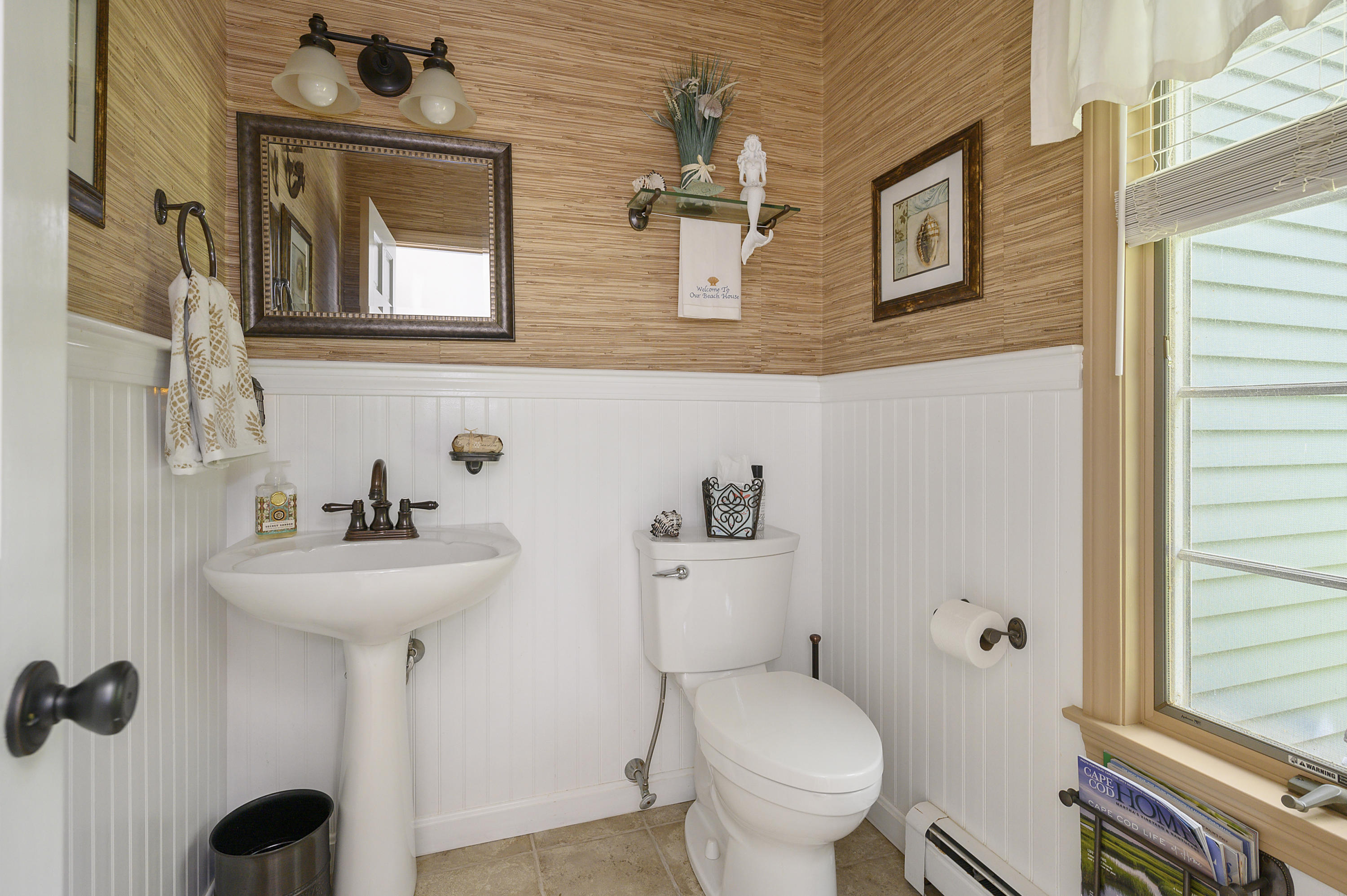 9 Bunker Circle Sandwich, MA 02563 - Photo 15 of 39 014-photo-powder-room-8419193