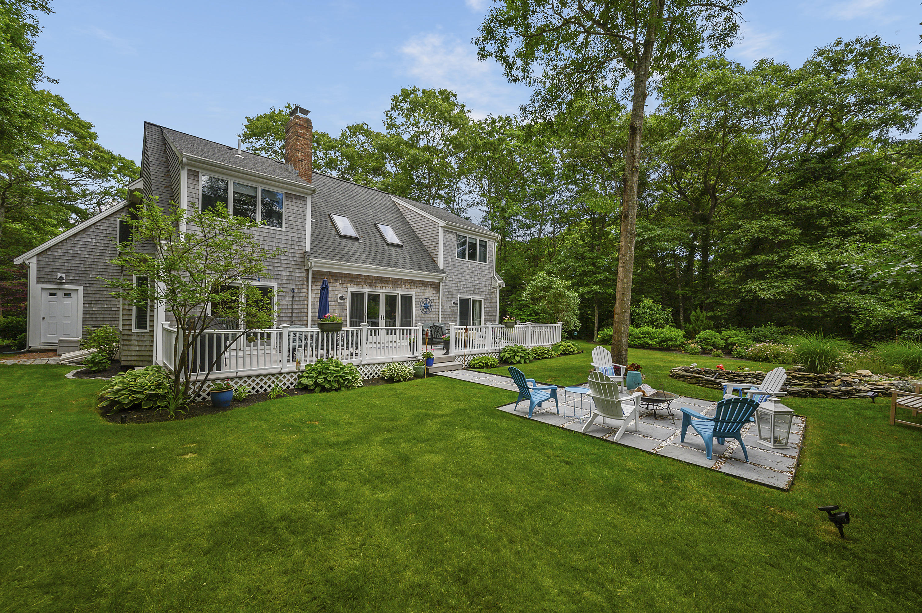 9 Bunker Circle Sandwich, MA 02563 - Photo 28 of 39 027-photo-rear-view-8419184