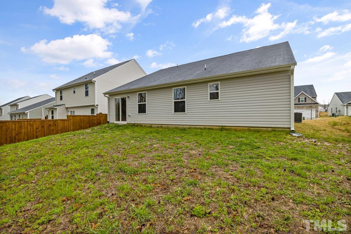 320 Rustling Way Zebulon, NC 27597 - Photo 8 of 23