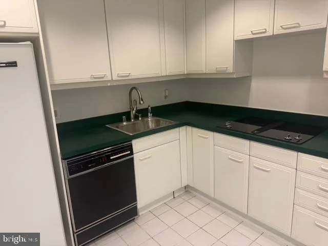 $394,900 | 3801 Canterbury Road, Unit 710, Baltimore, MD 21218