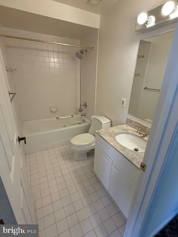 $394,900 | 3801 Canterbury Road, Unit 710, Baltimore, MD 21218