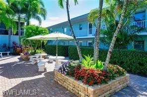 $1,775 | 637 12th Avenue South, Unit 637, Naples, FL 34102