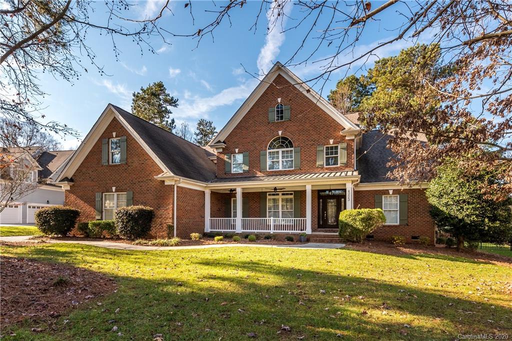 4223 Crepe Ridge Drive Denver, NC 28037 - Photo 1 of 40 Gallery Image 1