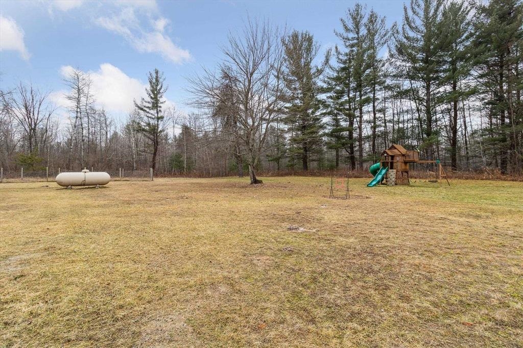 2366 Long Road Beaverton, MI 48612 - Photo 36 of 47