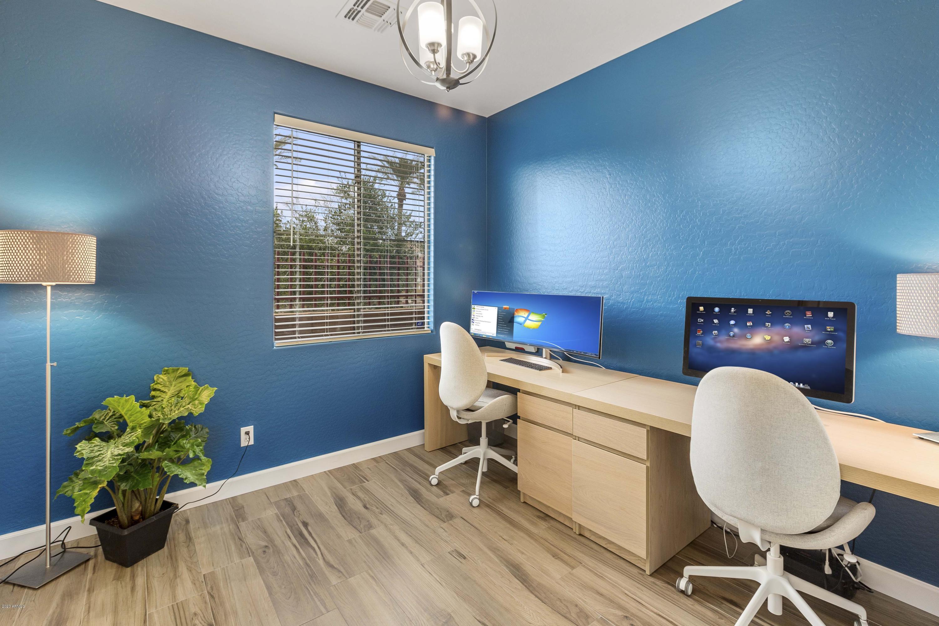 3854 East Flower Street Gilbert, AZ 85298 - Photo 12 of 20 Second bedroom