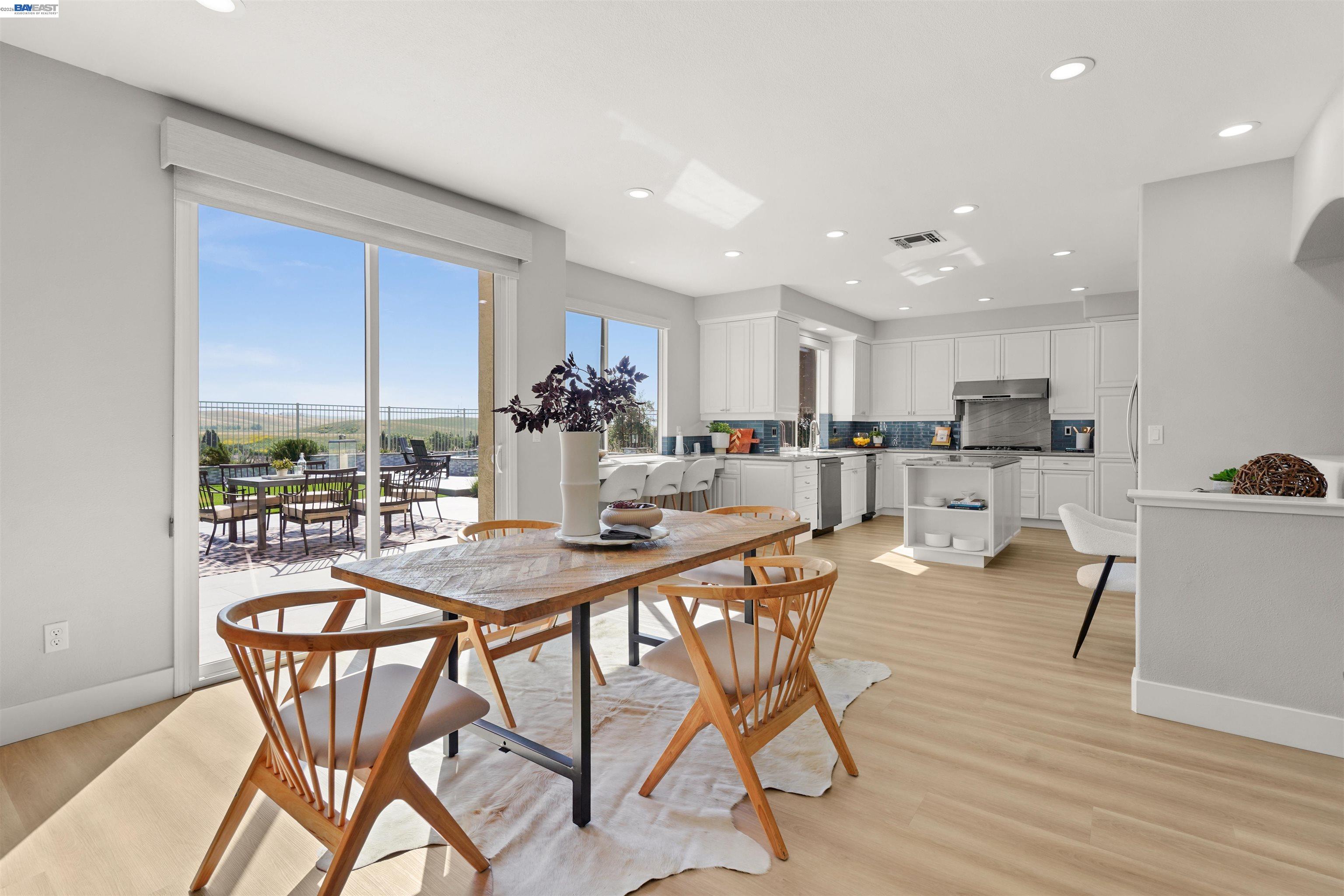 912 Bentley Oak Court San Ramon, CA 94582 - Photo 13 of 56