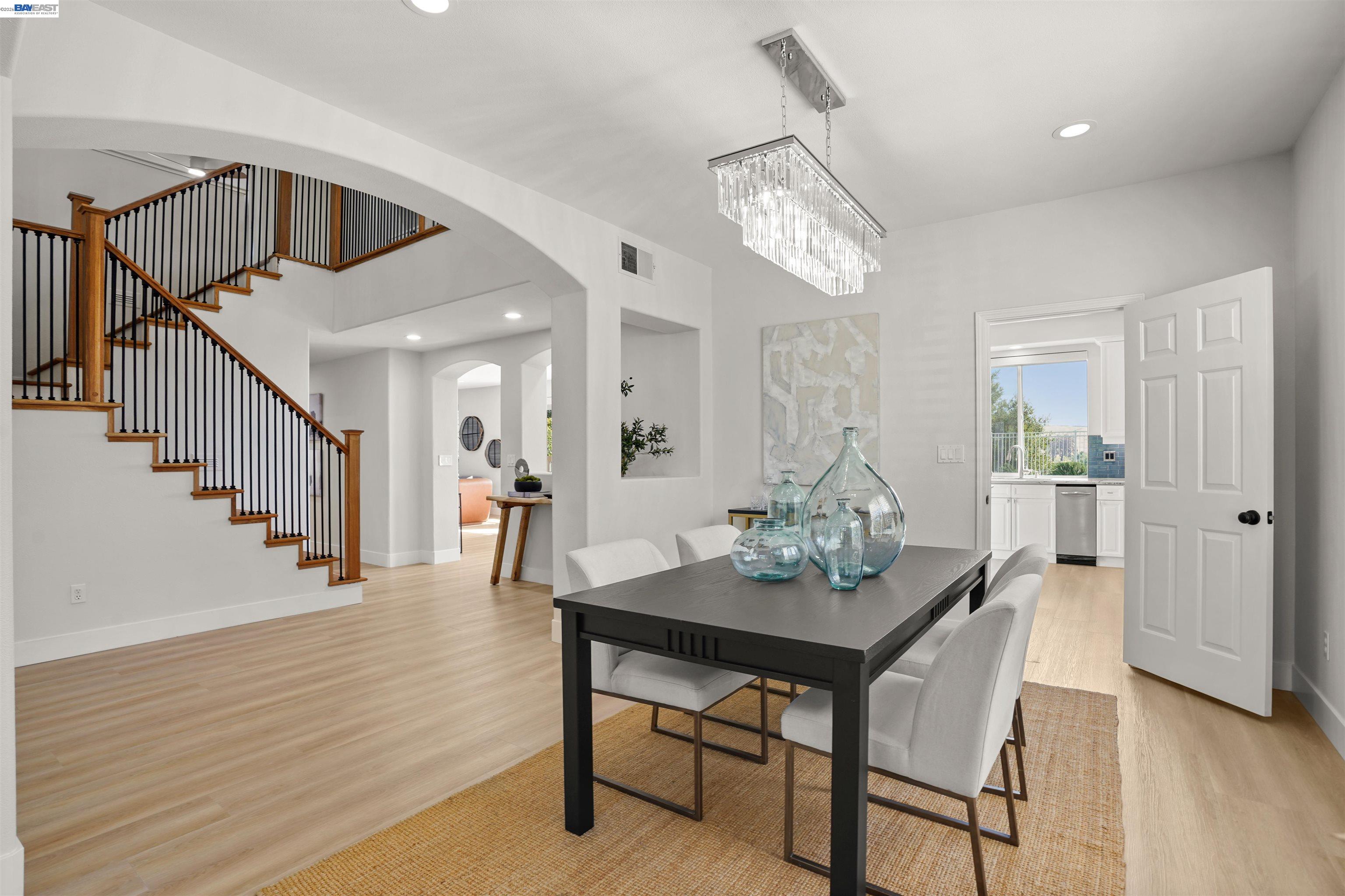 912 Bentley Oak Court San Ramon, CA 94582 - Photo 6 of 56