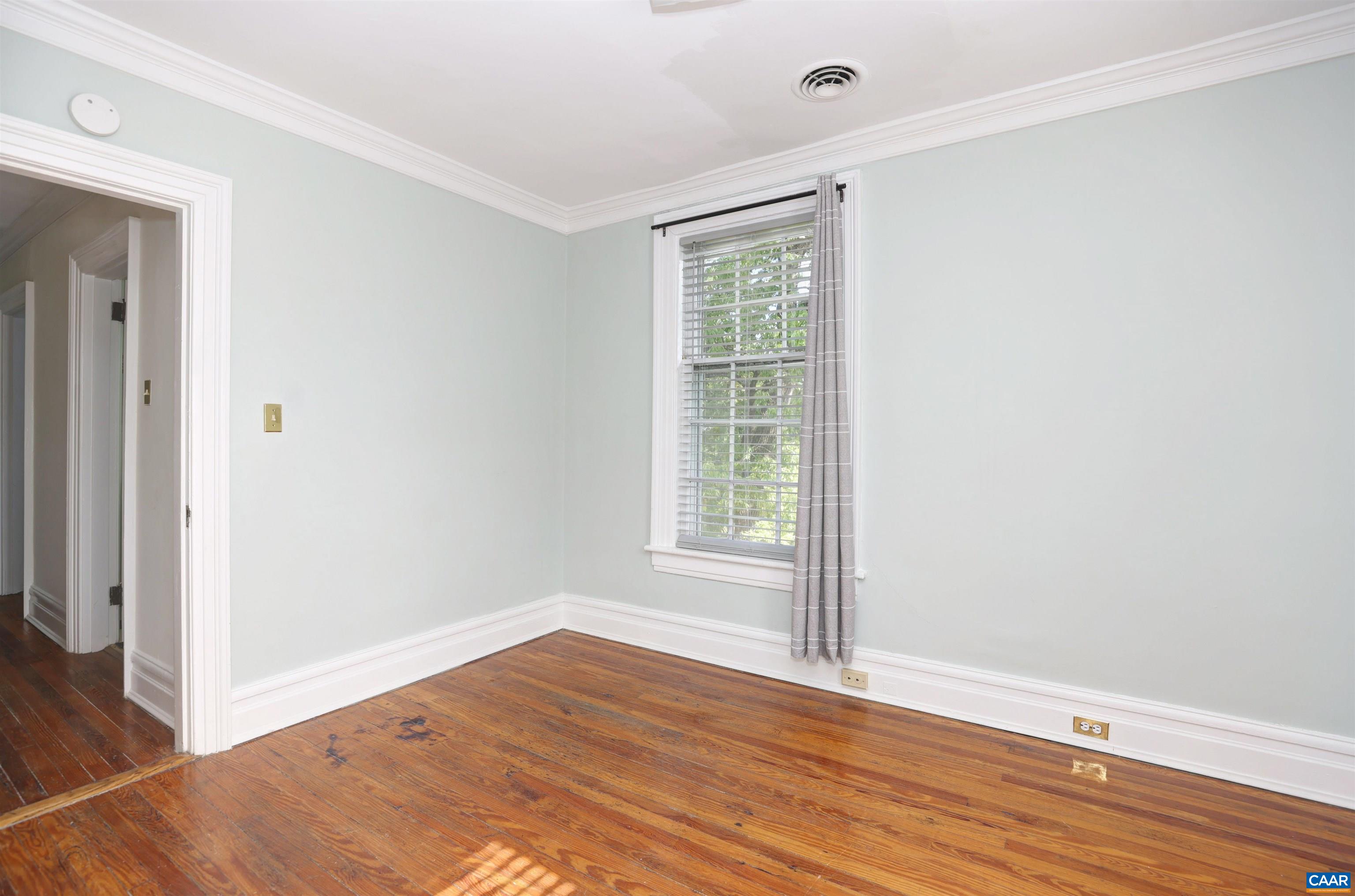 616 Rugby Road Charlottesville, VA 22903 - Photo 24 of 42 Gallery Image 24