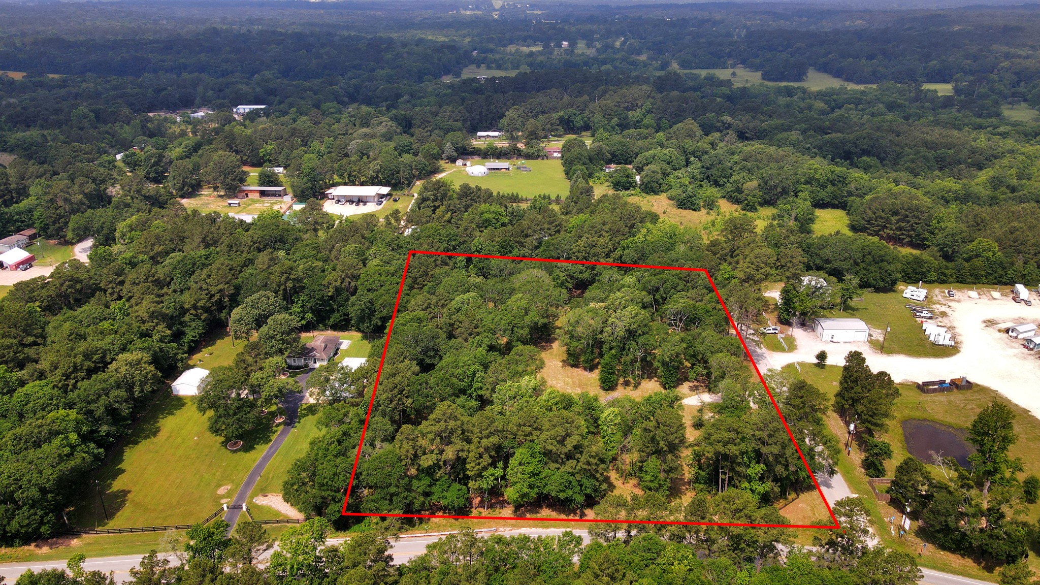 21765 Bailey Grove Road Montgomery, TX 77356 - Photo 9 of 27 a view of a city