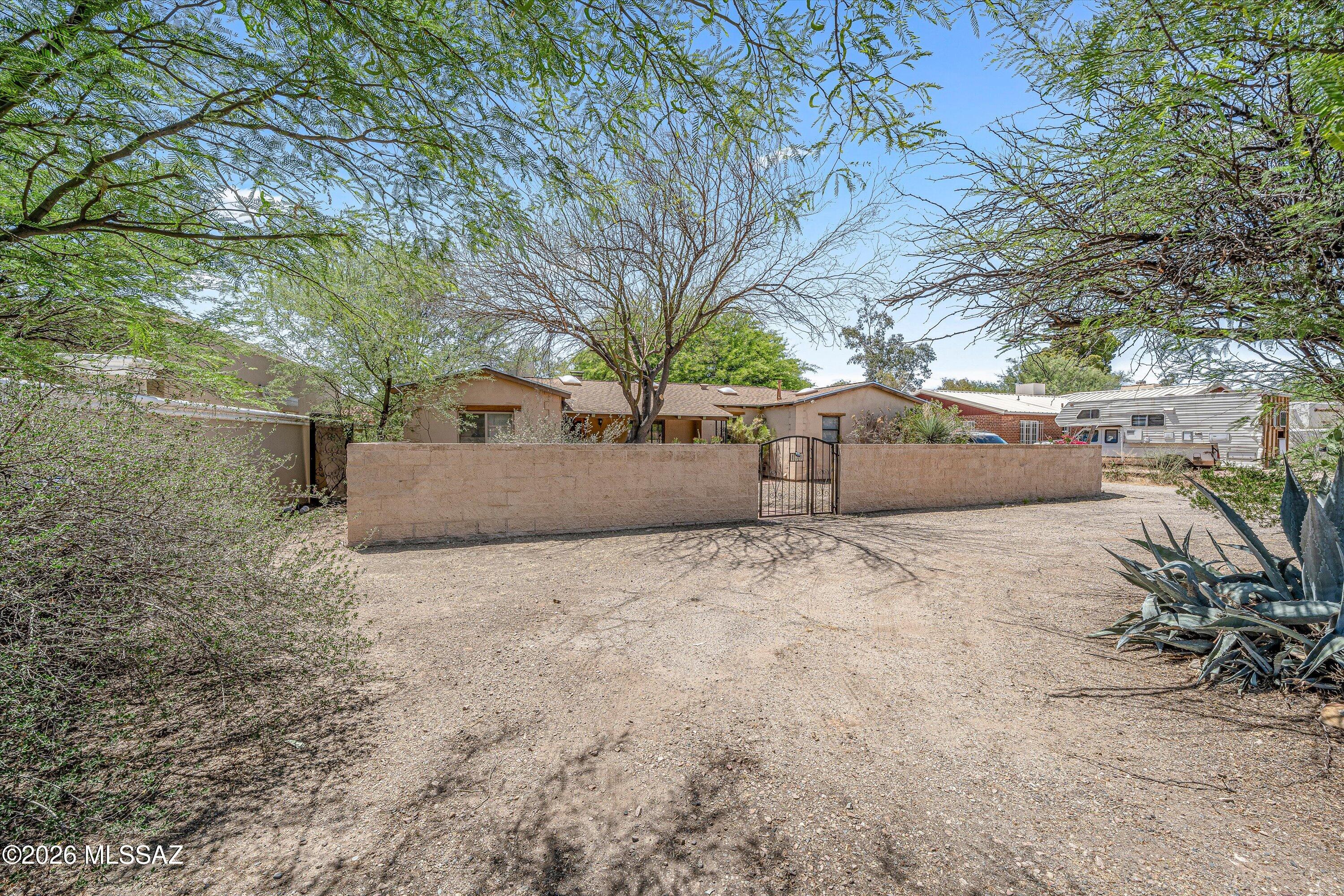 430 South Country Club Road Tucson, AZ 85716 - Photo 9 of 31