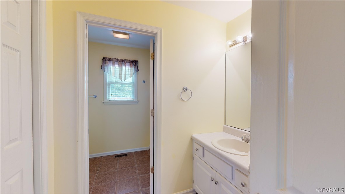 5288 West Quaker Road Disputanta, VA 23875 - Photo 17 of 36 Gallery Image 17