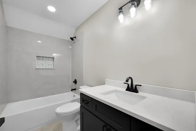 $384,900 | 127 Boxwood Lane, Anderson, SC 29621