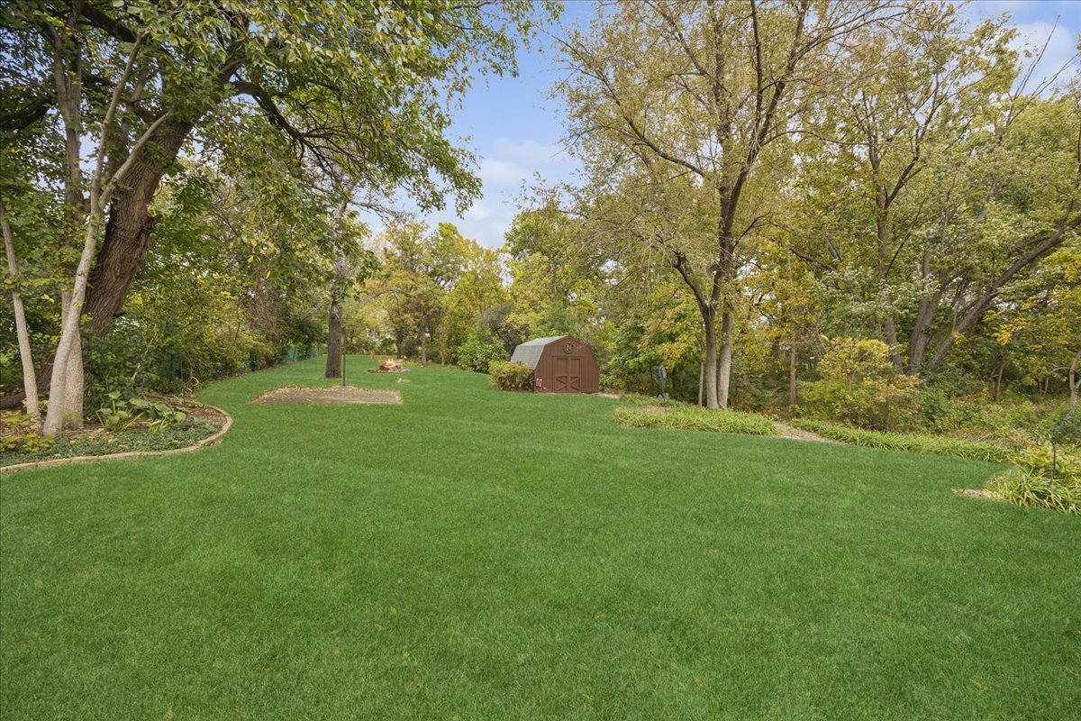 305 Poplar Lane New Lenox, IL 60451 - Photo 18 of 23 a garden view