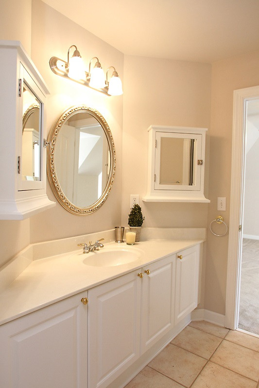 1004 Long Barrow Court Raleigh, NC 27614 - Photo 22 of 25 Upstairs Jack-n-Jill Bathroom