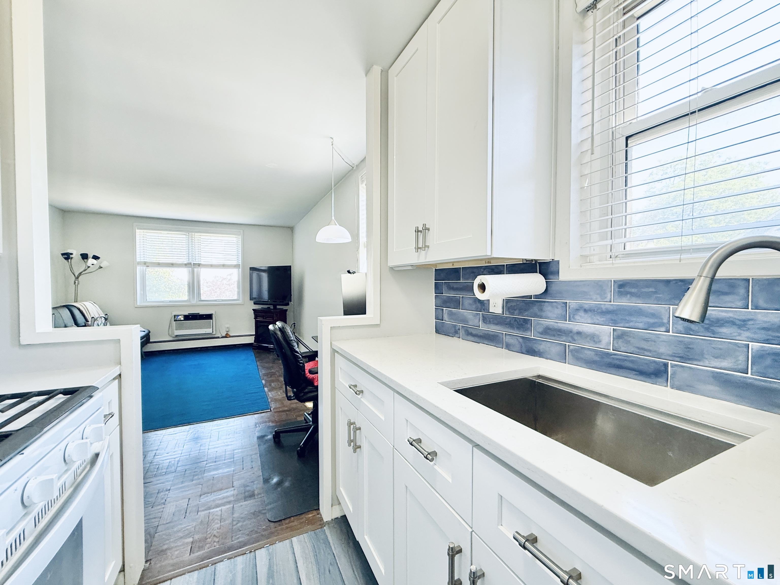 140 Grove Street, Unit 2H Stamford, CT 06901 - Photo 8 of 21