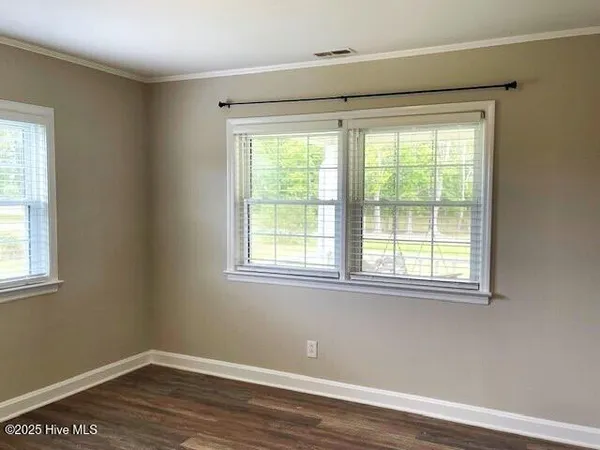 $1,400 | 2064 Fountaintown Road, Chinquapin, NC 28521