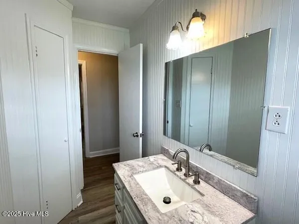 $1,400 | 2064 Fountaintown Road, Chinquapin, NC 28521