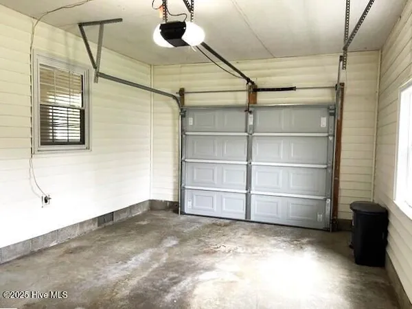 $1,400 | 2064 Fountaintown Road, Chinquapin, NC 28521