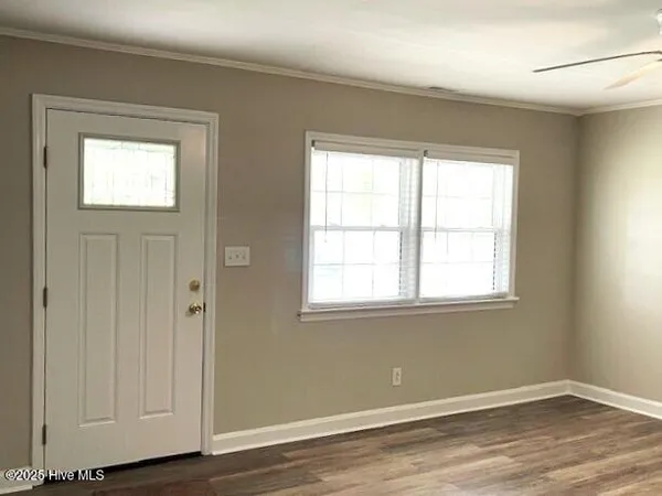 $1,400 | 2064 Fountaintown Road, Chinquapin, NC 28521