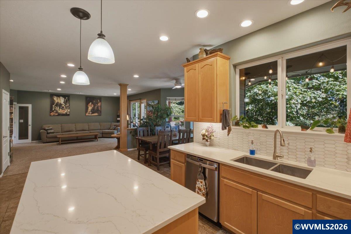 10102 Liberty Road South Salem, OR 97306 - Photo 18 of 49