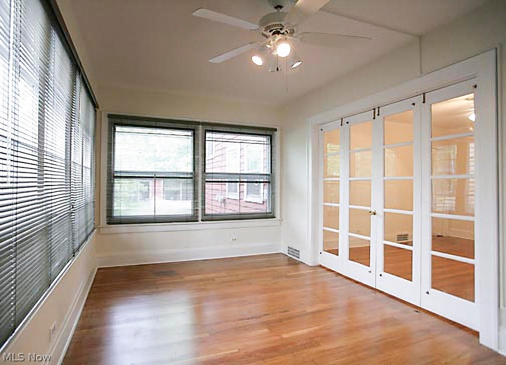 2954 East Derbyshire Road Cleveland, OH 44118 - Photo 6 of 22 First Floor