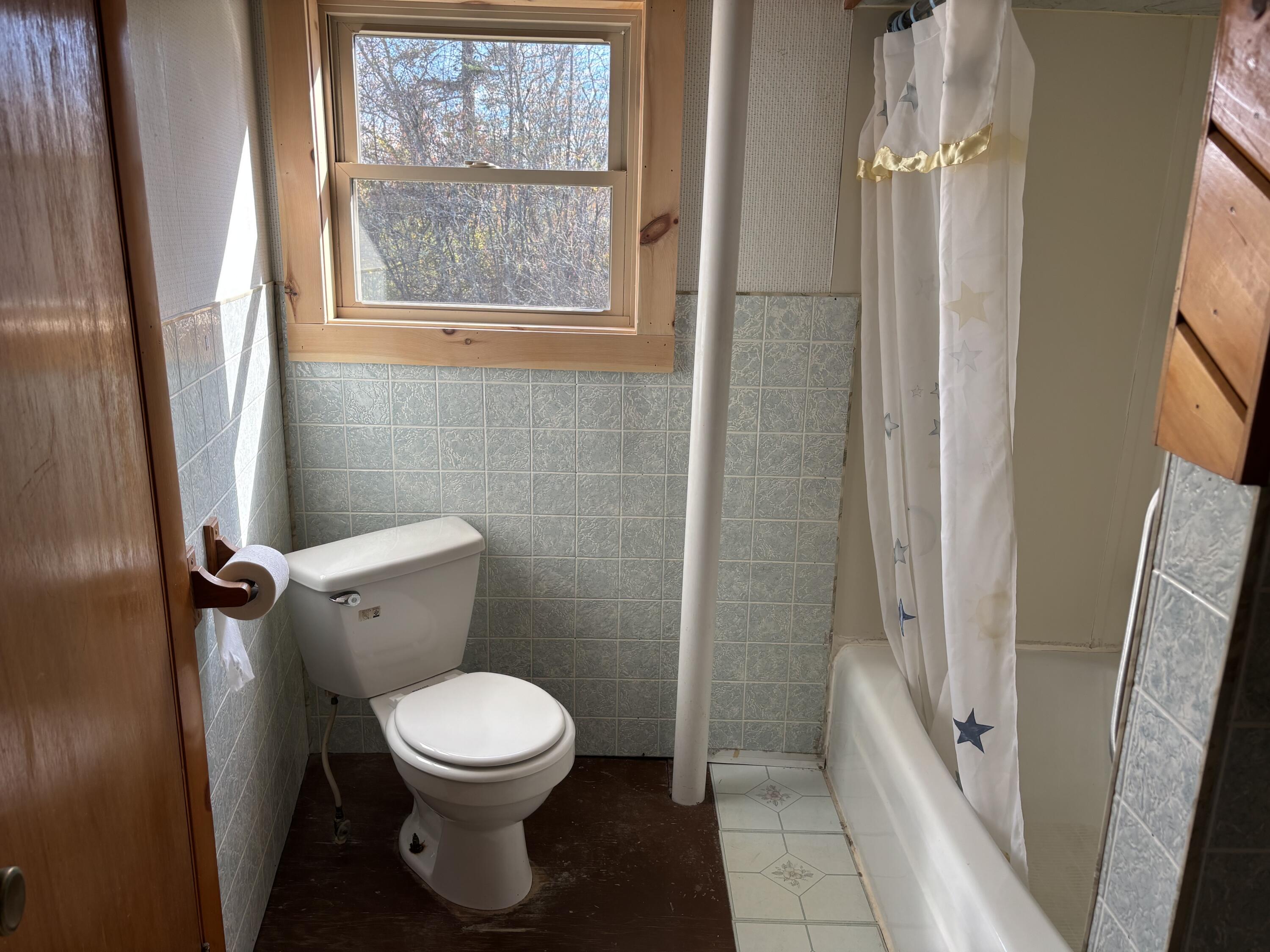 5 Rim Road Milbridge, ME 04658 - Photo 11 of 17 Bathroom