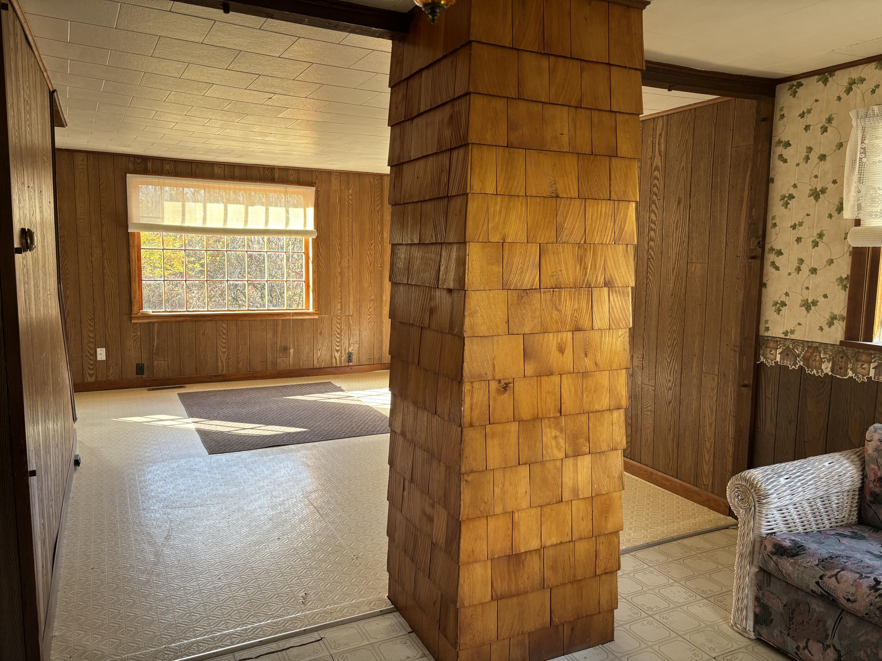 5 Rim Road Milbridge, ME 04658 - Photo 5 of 17 Living Room