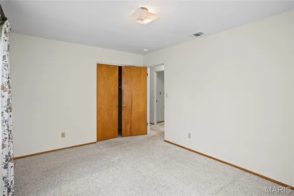$205,000 | 9 Beth Ann Drive, Belleville, IL 62221