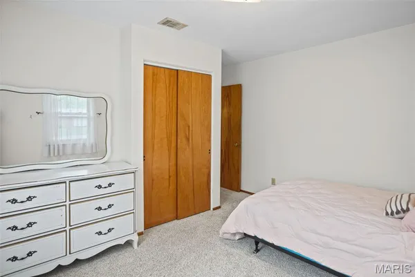 $205,000 | 9 Beth Ann Drive, Belleville, IL 62221