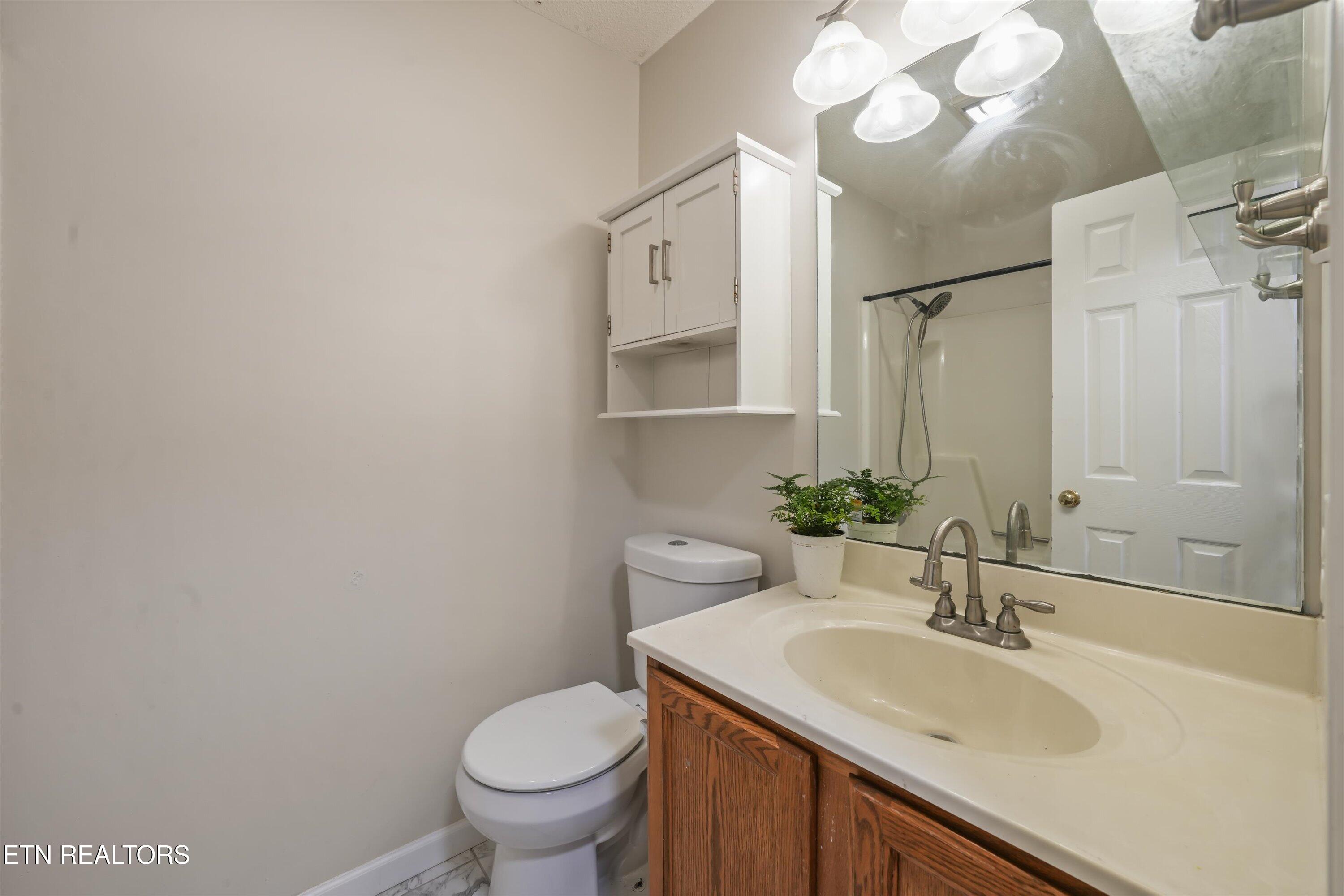 6607 Ridge Run Drive Knoxville, TN 37921 - Photo 17 of 33 17-6607 Ridge Run Dr 16