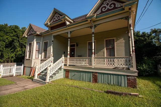 front view of house with a porch