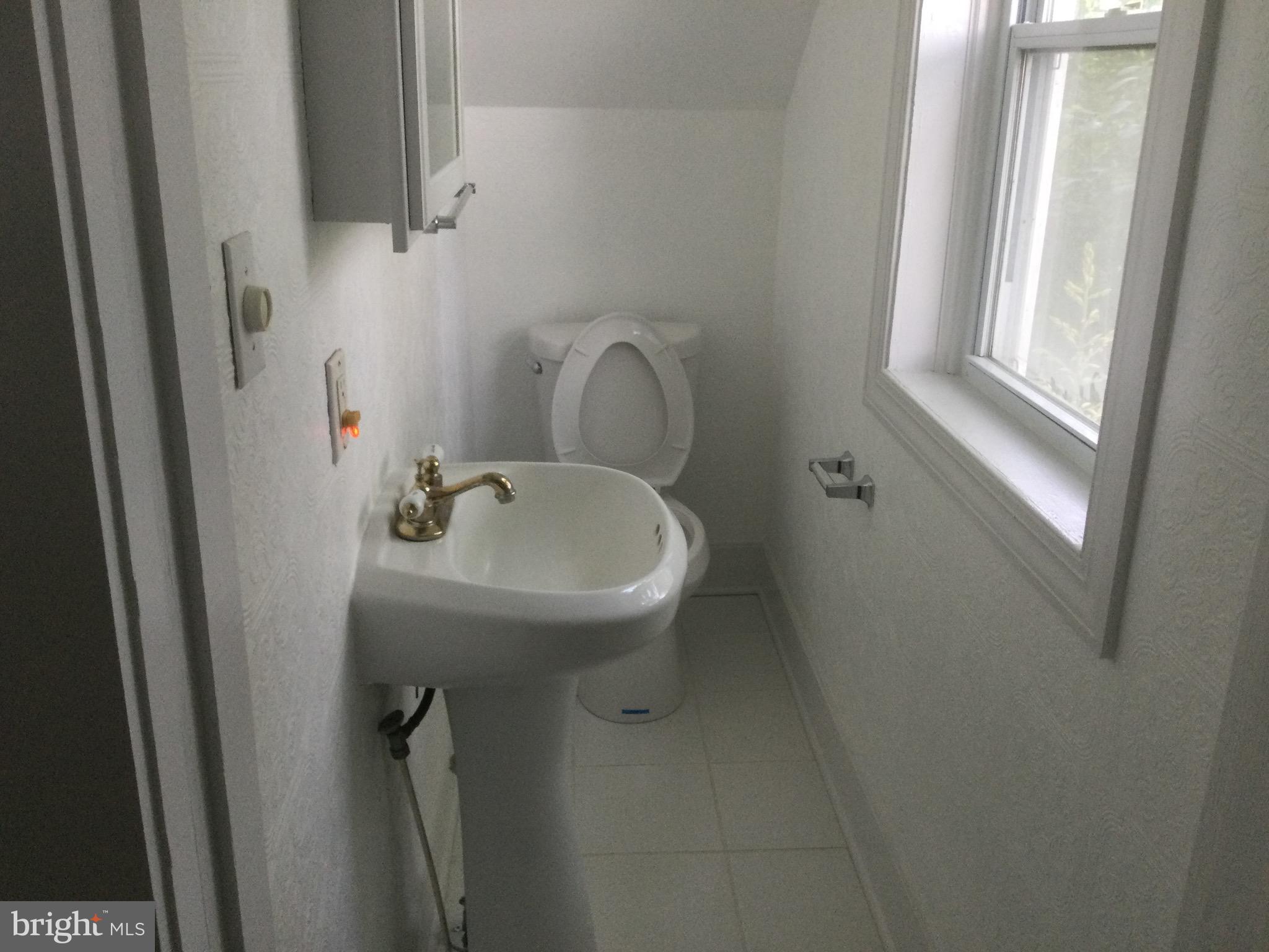 8462 Old Waterloo Road Warrenton, VA 20186 - Photo 8 of 16