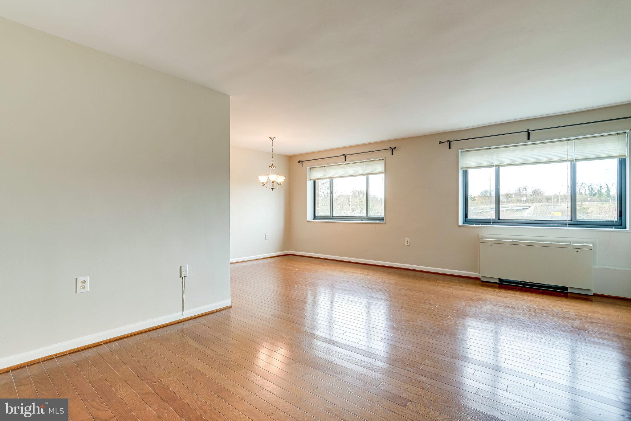 1300 South Arlington Ridge Road, Unit 302 Arlington, VA 22202 - Photo 12 of 43