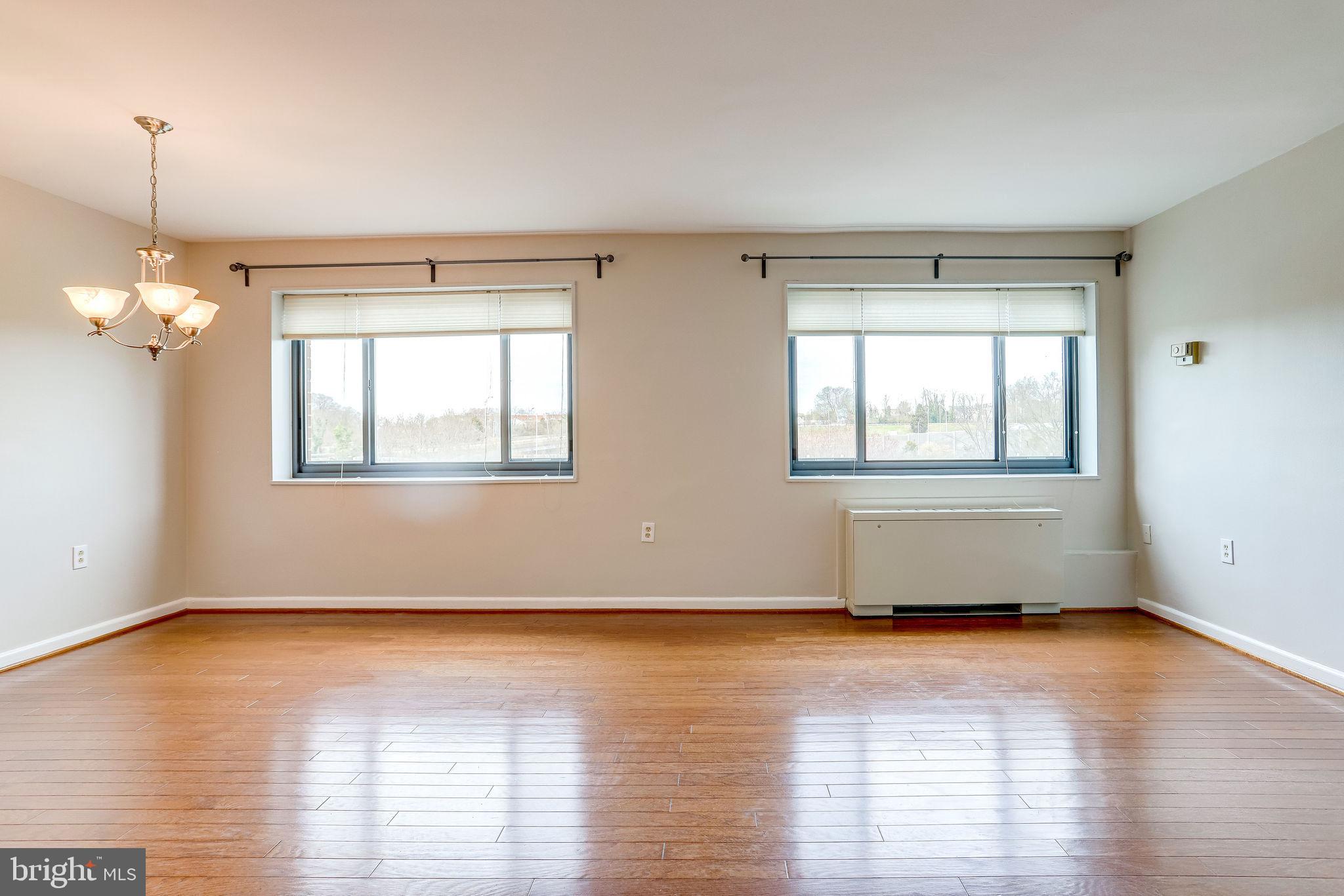 1300 South Arlington Ridge Road, Unit 302 Arlington, VA 22202 - Photo 13 of 43