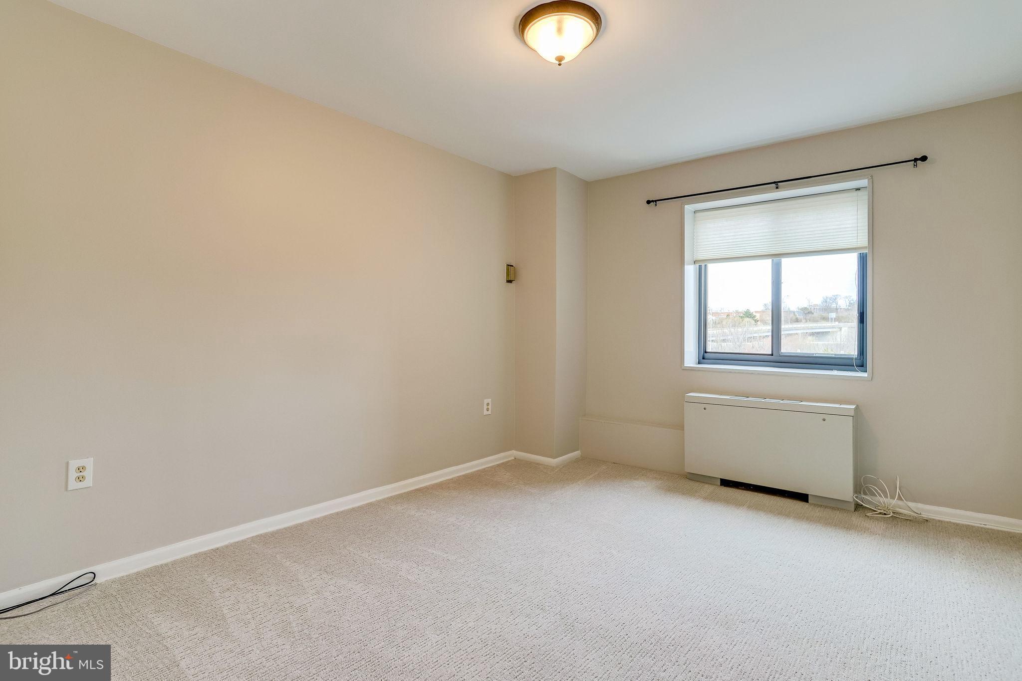 1300 South Arlington Ridge Road, Unit 302 Arlington, VA 22202 - Photo 25 of 43