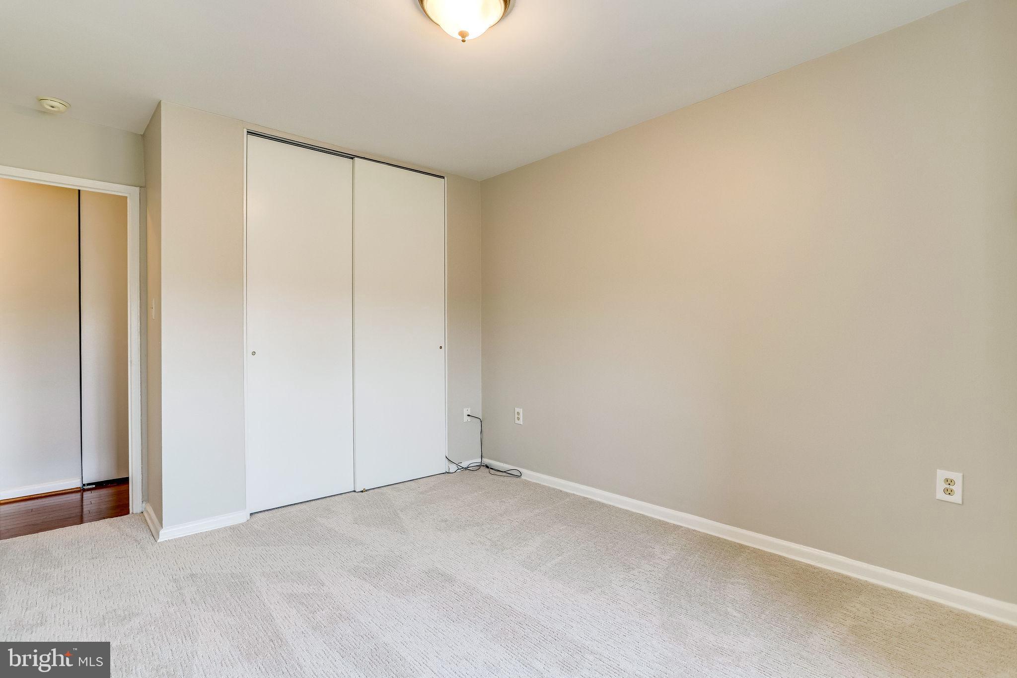 1300 South Arlington Ridge Road, Unit 302 Arlington, VA 22202 - Photo 28 of 43