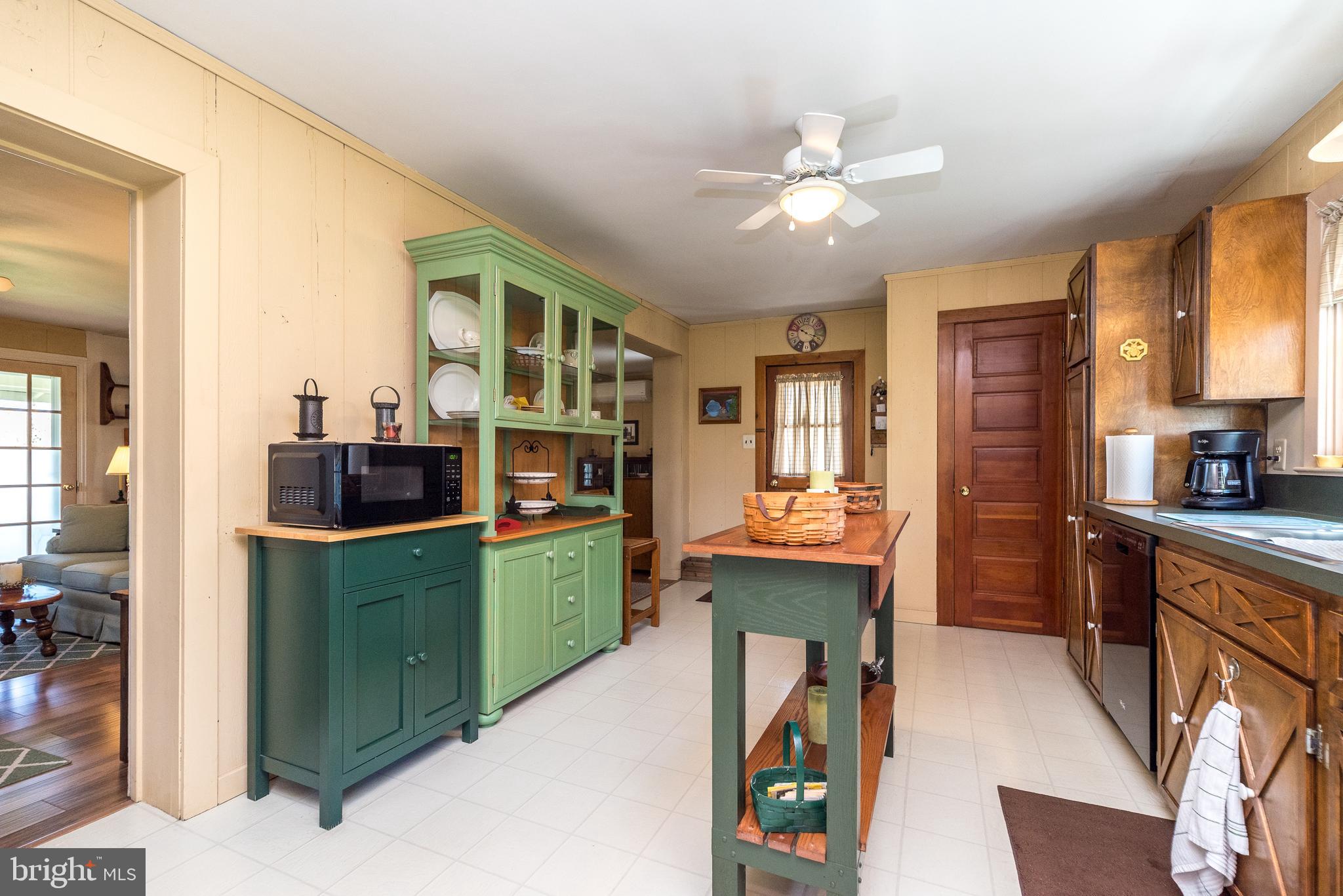 2655 Valley Road Jamison, PA 18929 - Photo 34 of 61 Kitchen