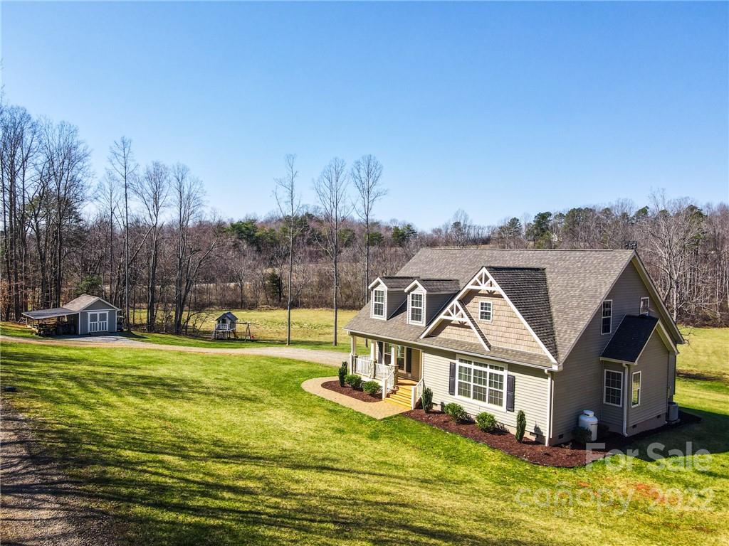 1521 Hopewell Church Road Hiddenite, NC 28636 - Photo 4 of 25 Gallery Image 4