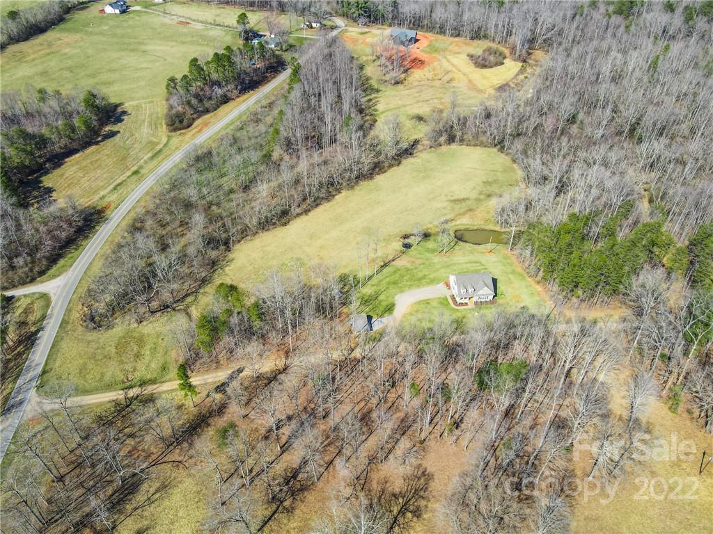 1521 Hopewell Church Road Hiddenite, NC 28636 - Photo 6 of 25 Gallery Image 6