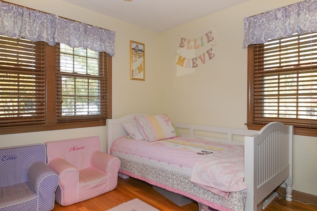 2 Footpath Road Chelmsford, MA 01824 - Photo 8 of 12 Gallery Image 8