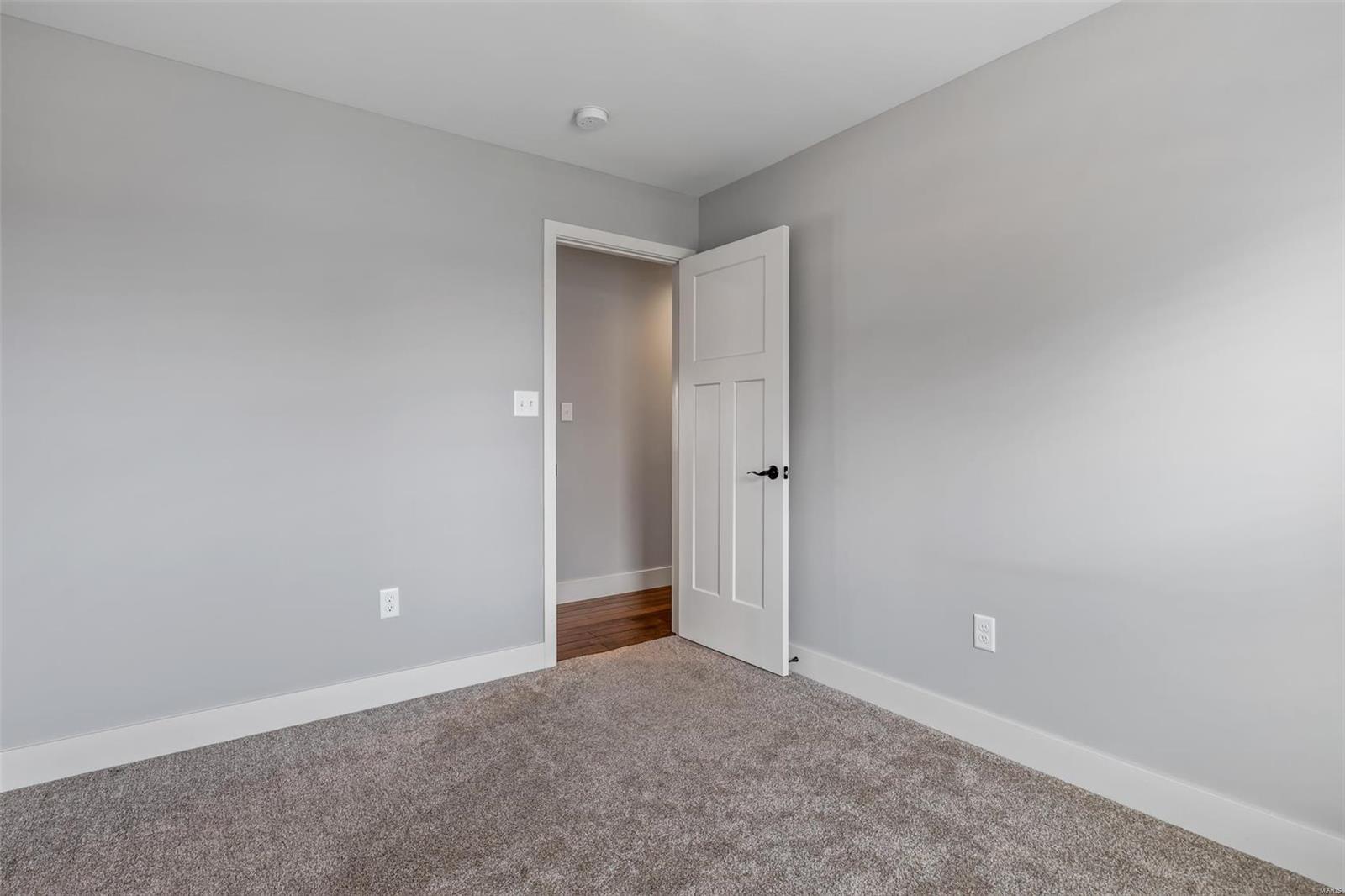 4940 Ambs Road St. Louis, MO 63128 - Photo 23 of 60 Gallery Image 23