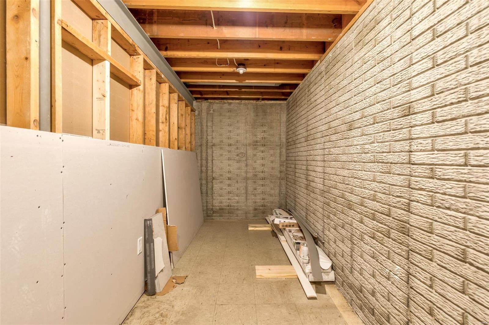 4940 Ambs Road St. Louis, MO 63128 - Photo 43 of 60 Gallery Image 43