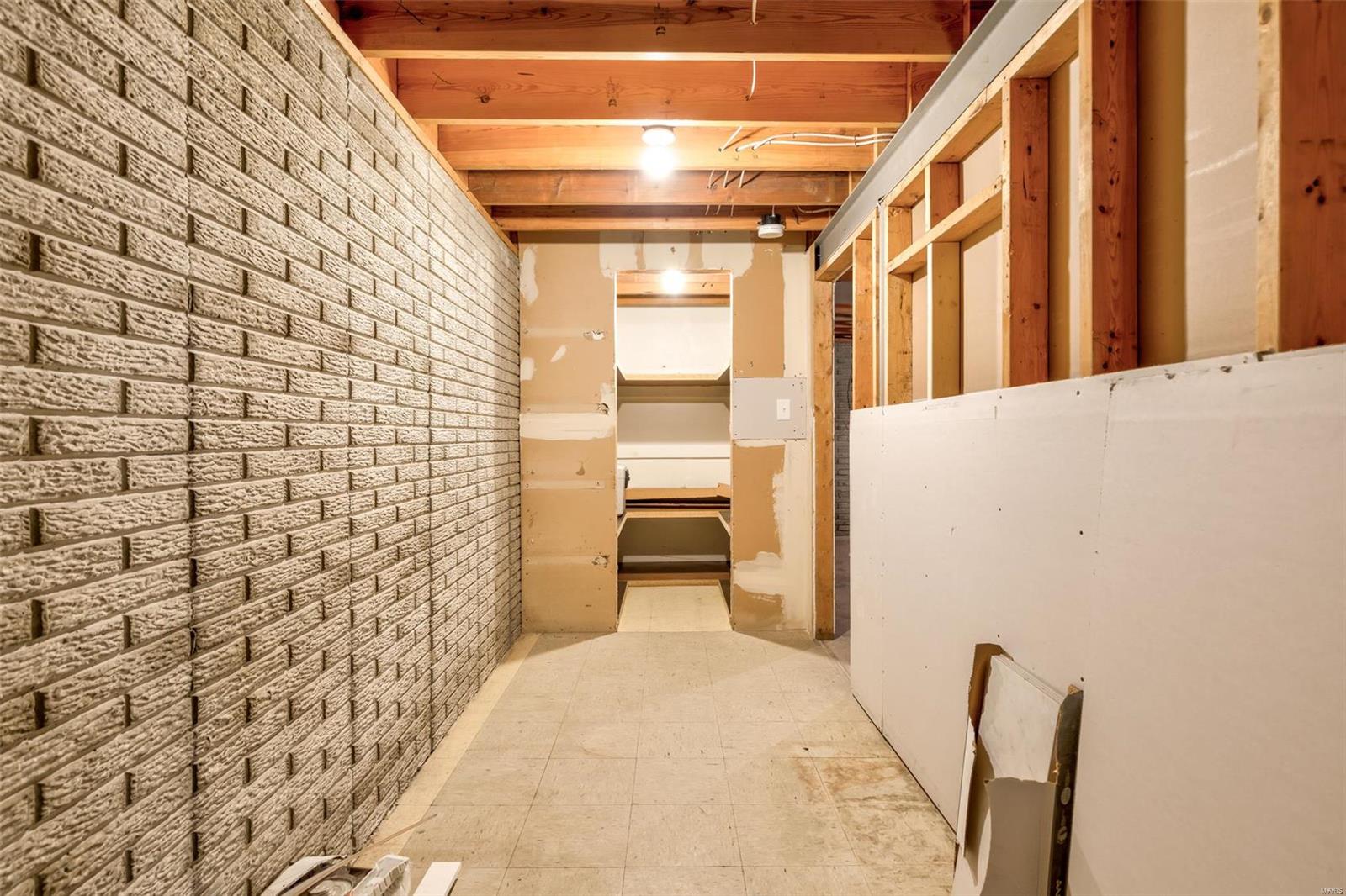 4940 Ambs Road St. Louis, MO 63128 - Photo 44 of 60 Gallery Image 44